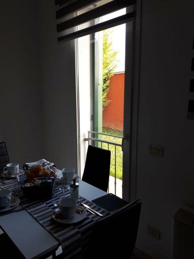 My Home Apartment 미라 외부 사진