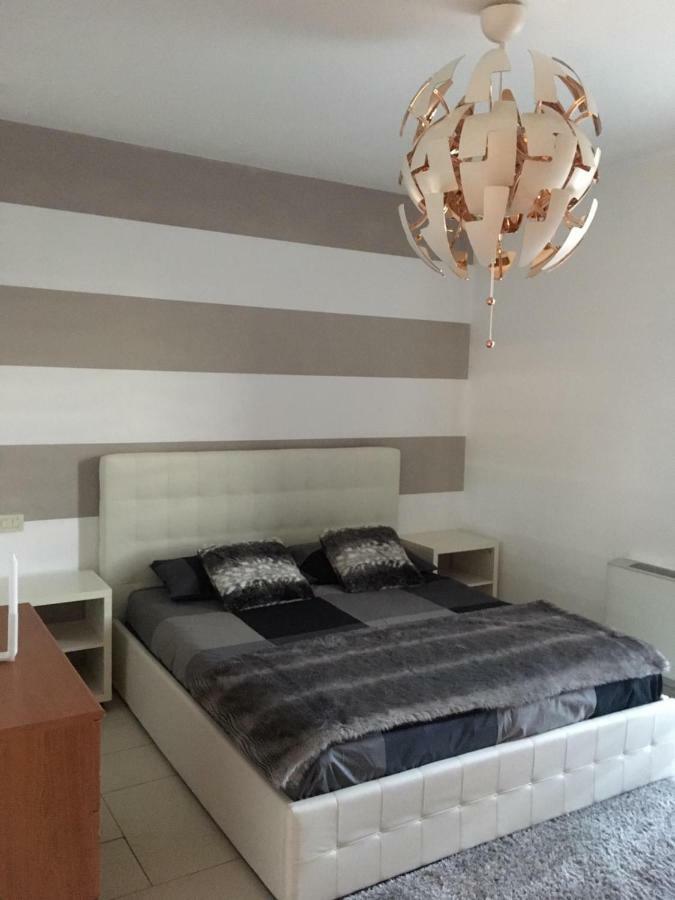 My Home Apartment 미라 외부 사진